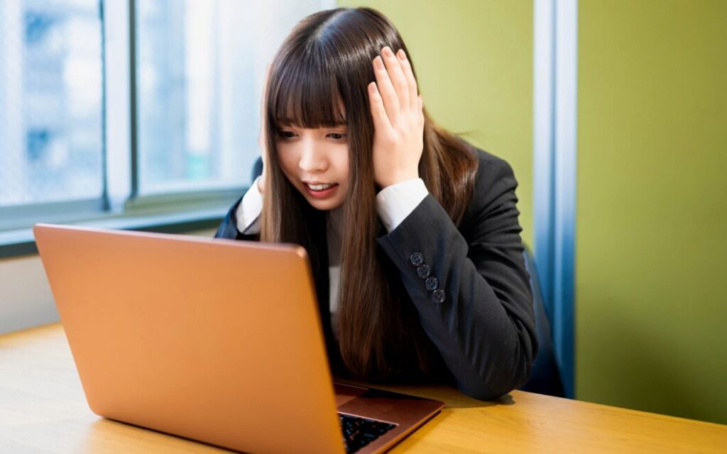 100Mbps　出ない