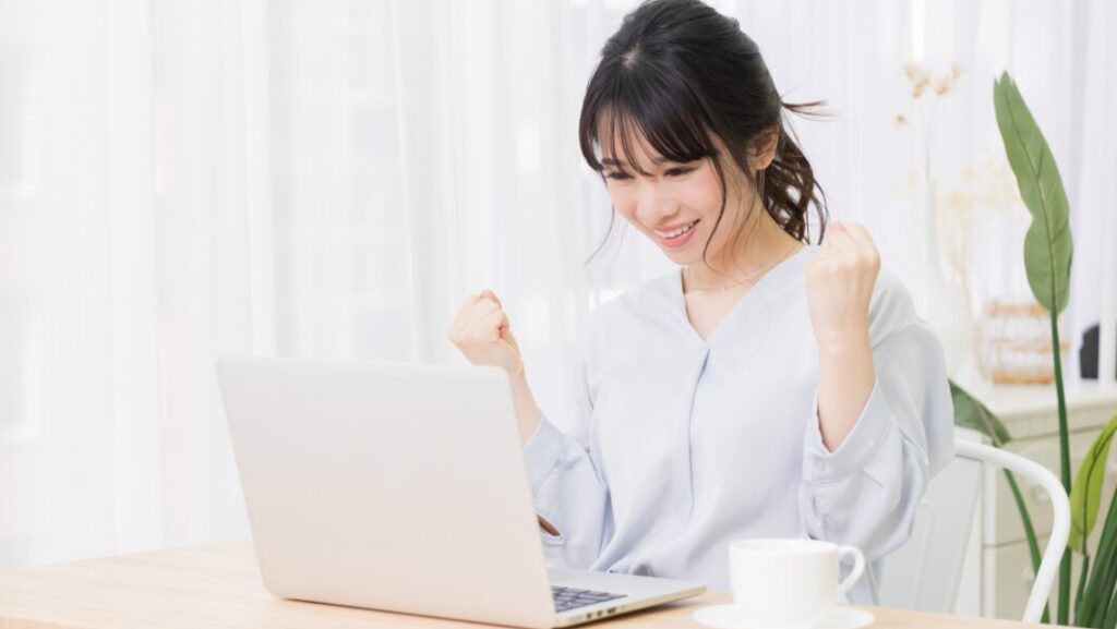 NURO光とひかりTVを同時に申し込むとキャッシュバックでお得